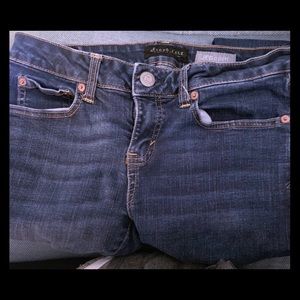 Aeropostale Seriously Stretchy Low Rise Jeggings